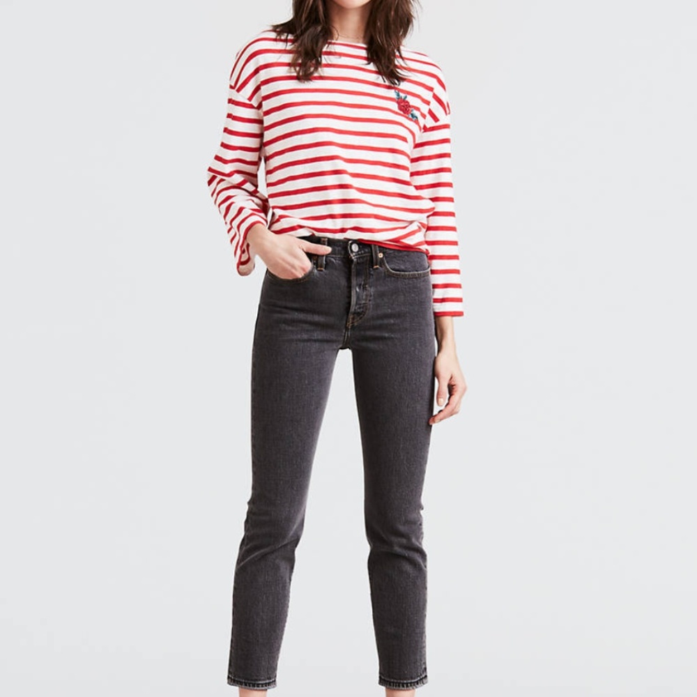 Levi's Wedgie Fit Jeans in Bite My Dust